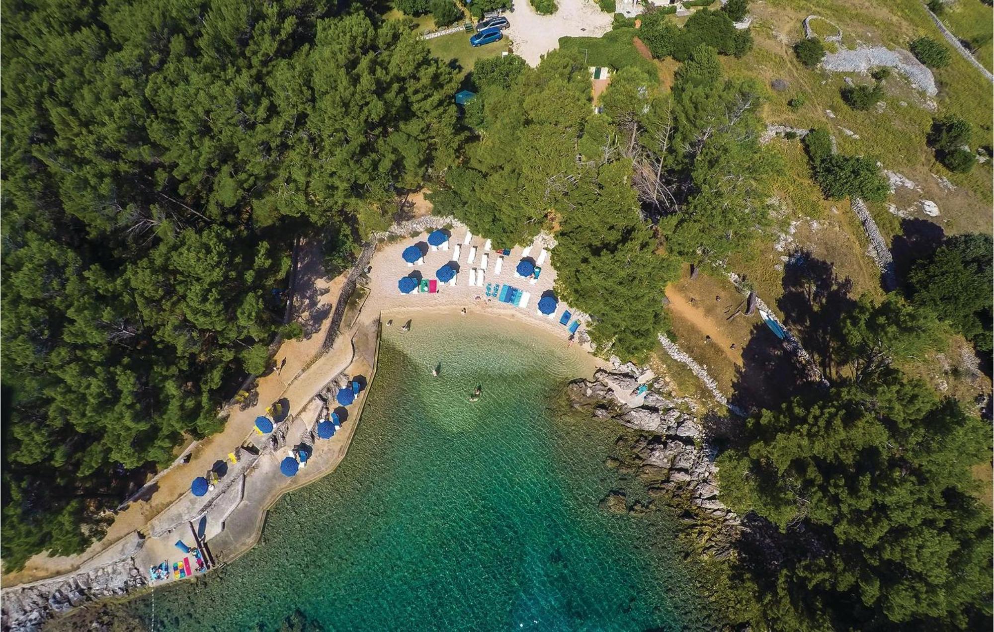 2 Bedroom Awesome Apartment In Veli Lošinj المظهر الخارجي الصورة
